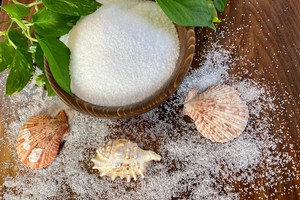 شرکت امیدسازان پایا ایریک تولید کننده انواع نمک های صنعتی و قرص نمک
