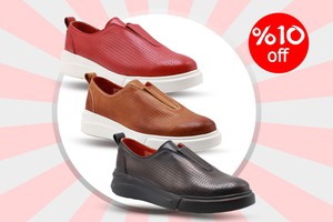 بالاترین کیفیت در تولید انواع کفش های زنانه چرم با 6 ماه گارانتی